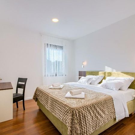 PUY Rooms K&T Sea Side Luxury מראה חיצוני תמונה