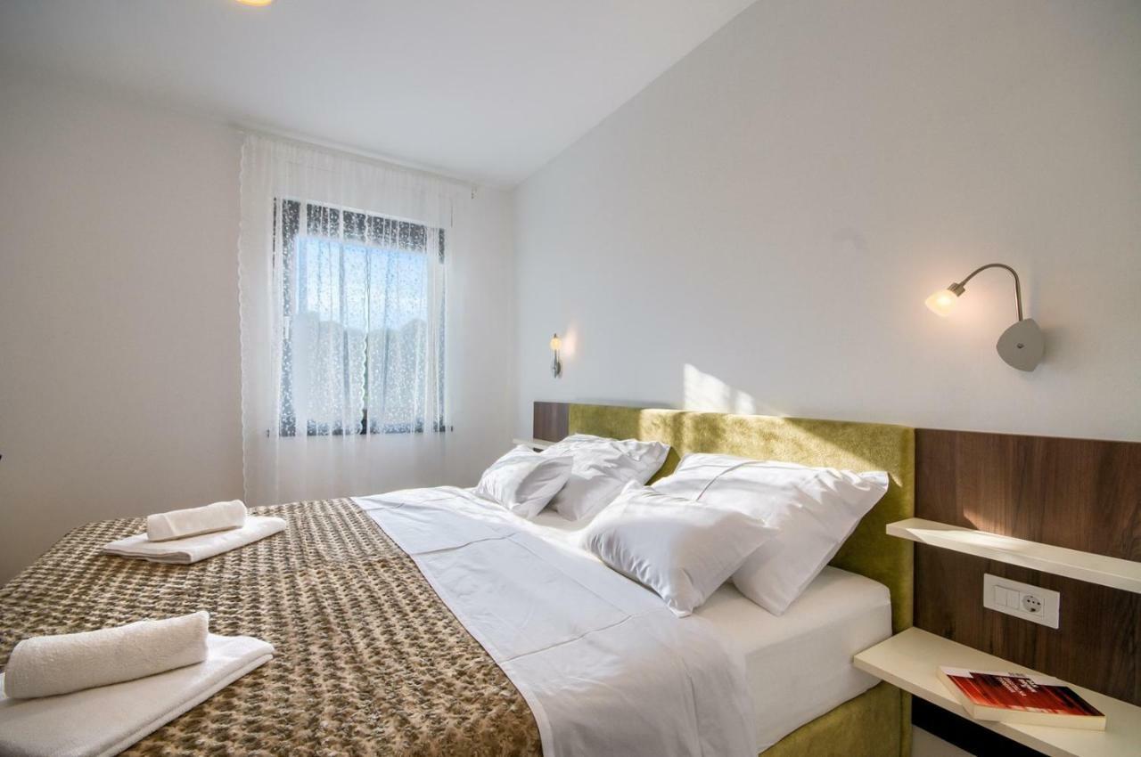 PUY Rooms K&T Sea Side Luxury מראה חיצוני תמונה