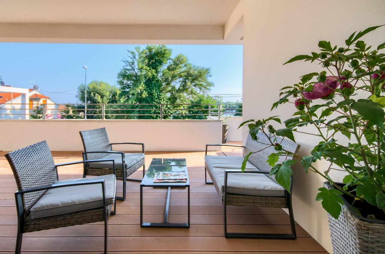 PUY Rooms K&T Sea Side Luxury מראה חיצוני תמונה