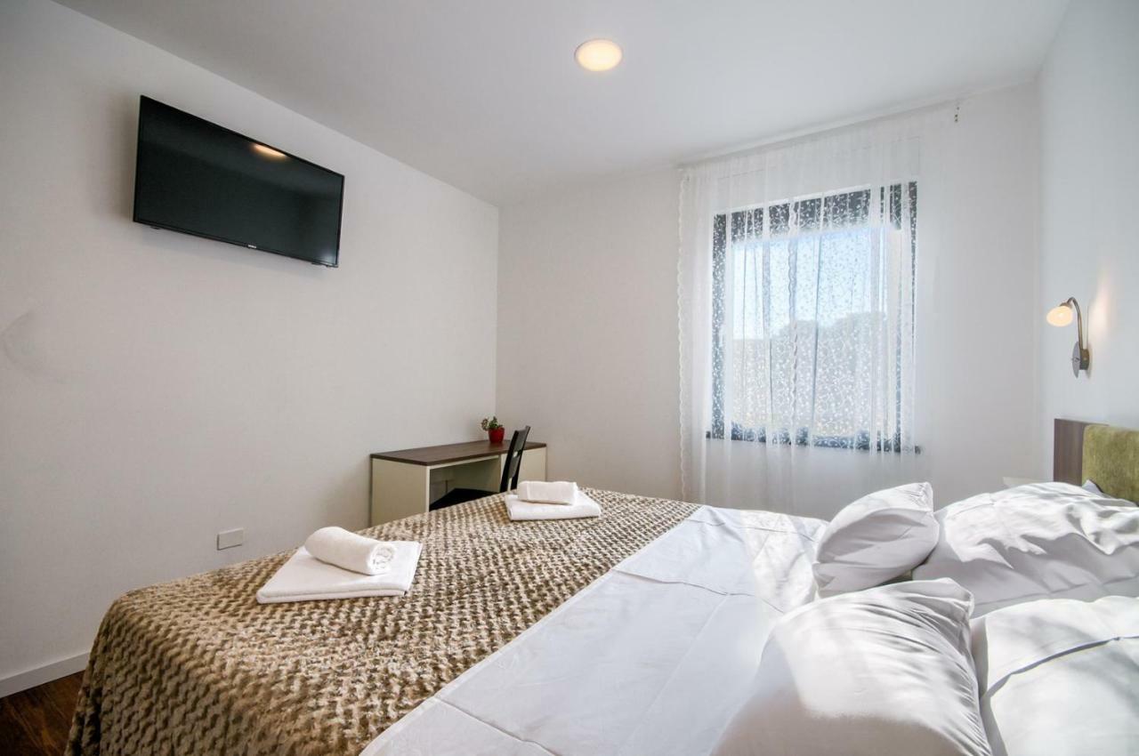 PUY Rooms K&T Sea Side Luxury מראה חיצוני תמונה