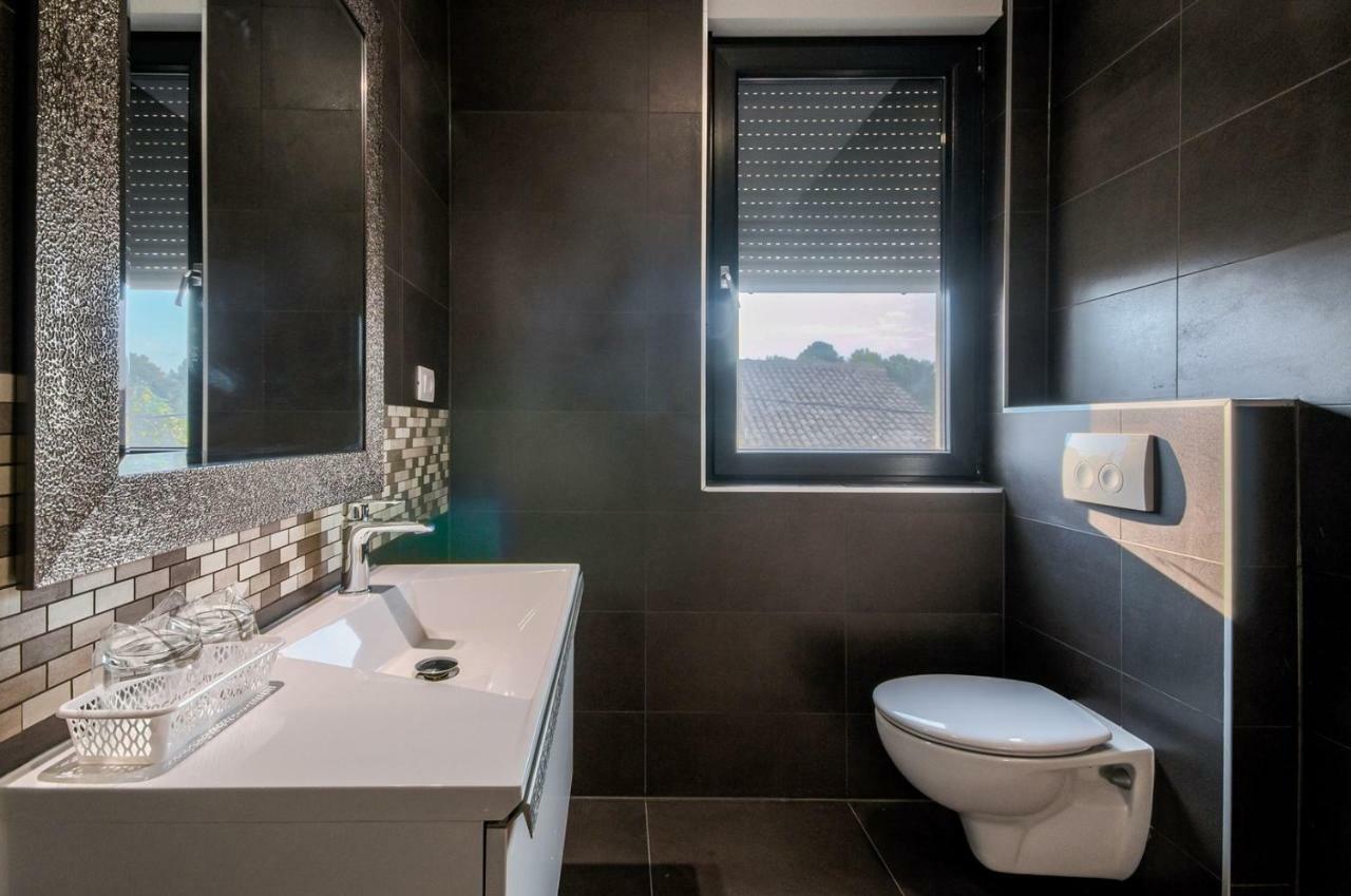 PUY Rooms K&T Sea Side Luxury מראה חיצוני תמונה